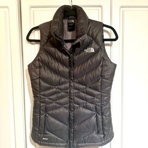 The North Face Women's Dark Gray Puffer Vest Size XS